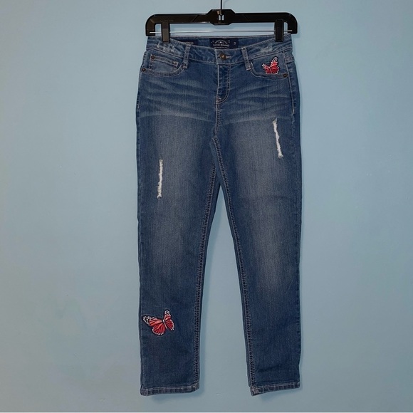 Lucky Brand Distressed Dylan Boyfriend Jeans with Butterflies Size 12 - Picture 1 of 12